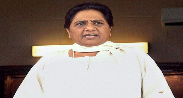Mayawati मथुरा संघर्ष को लेकर माया ने अखिलेश पर साधा निशाना