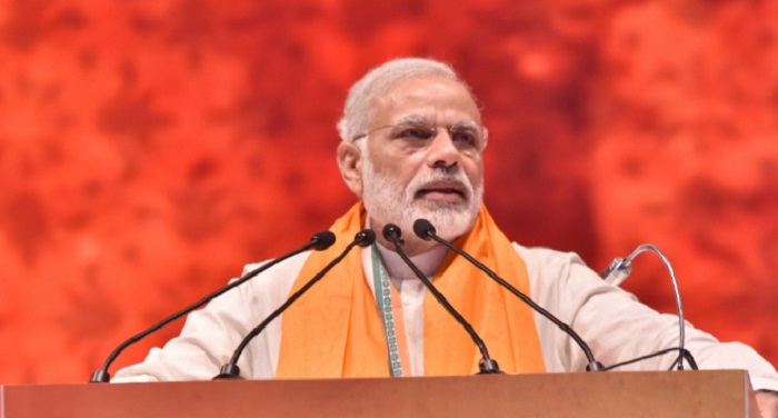 Modi 2 मोदी ने ब्रिटेन की नई प्रधानमंत्री थेरेसा को दी बधाई