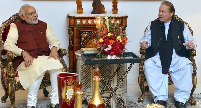 Modi Nawaz शरीफ-मोदी की दोस्ती कश्मीर के लिए नुकसानदायक: बिलावल