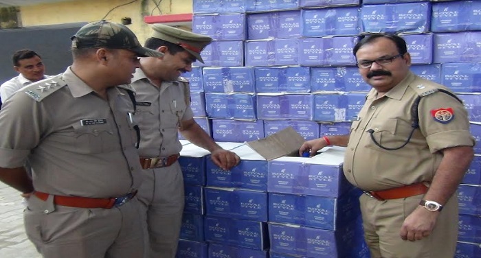 Meerut मेरठ में पकड़ा गया शराब से लदा ट्रक