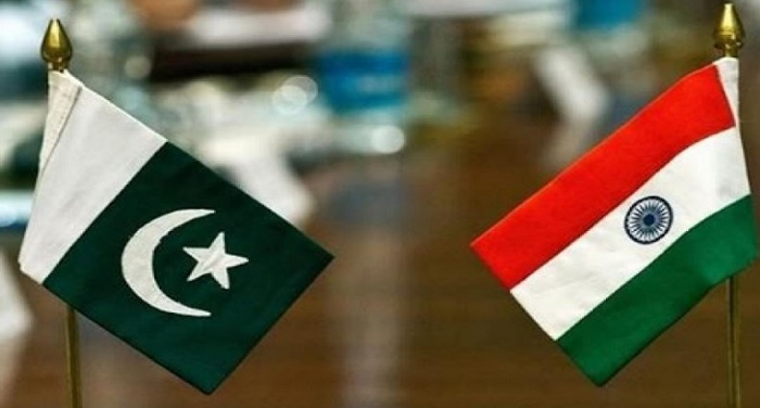 Pakistan asks Indian embassy to leave his country भारतीय उच्चायोग के 2 अन्य कर्मचारियों ने पाकिस्तान छोड़ा