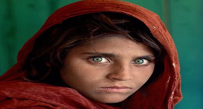 Sharbat Gula अफगान गर्ल शरबत गुला पाकिस्तान से गिरफ्तार