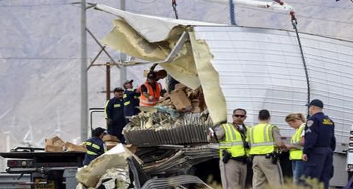 california कैलिफोर्निया में बस दुर्घटना में 13 की मौत