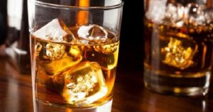 liquor जहरीली शराब पीने से अब तक 39 लोगों की मौत, 30 मरीजों का चल रहा है इलाज