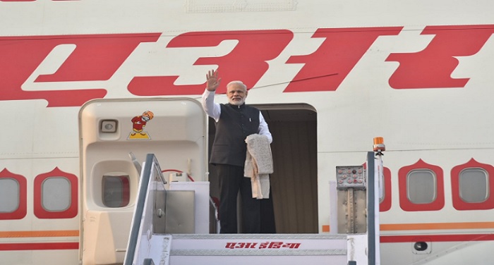 PM Modi departs for his three day visit to Japan nuclear deal expected पीएम मोदी जापान यात्रा पर रवाना, हो सकता है परमाणु समझौता