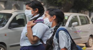 Pollution mask यूपी सरकार के आदेश, नोएडा-गाजियाबाद और लखनऊ में मास्क पहनना अनिवार्य