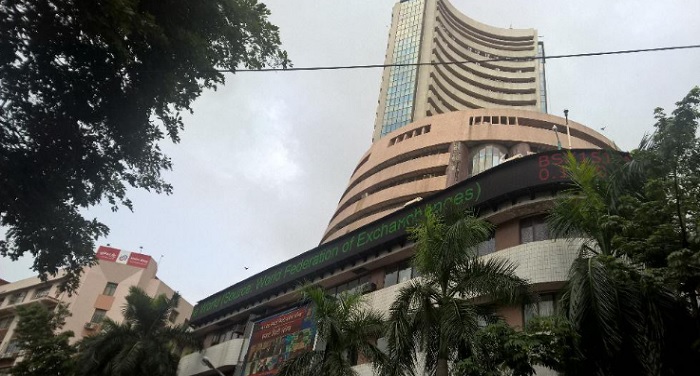 mumbai शेयर बाजार के शुरुआती कारोबार में मजबूती
