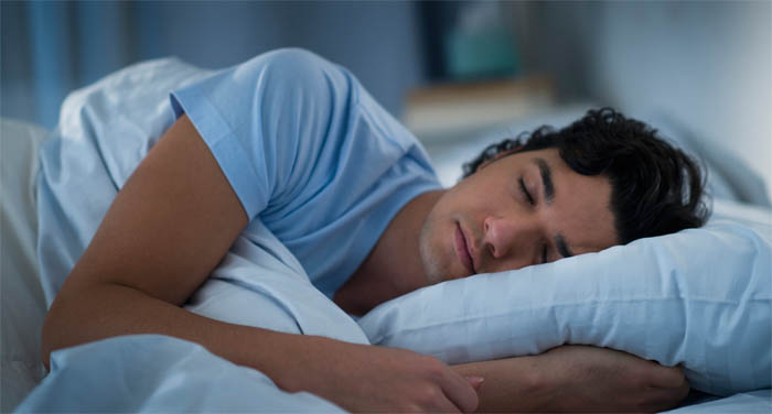 sleep 1 कम सोने का पड़ सकता है गुर्दे पर असर