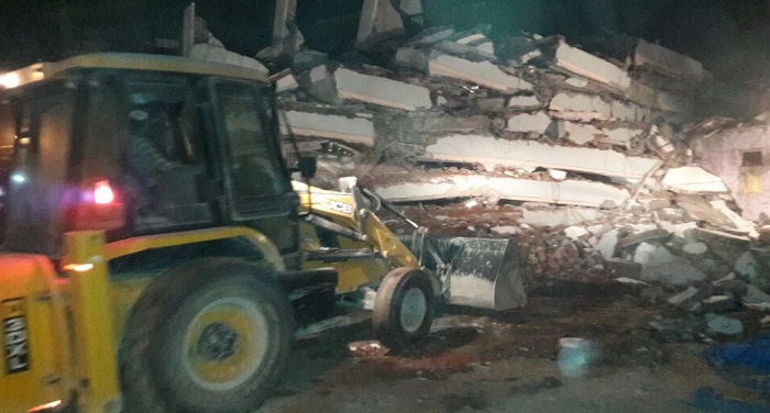 Building Collaps ﻿﻿हैदराबाद में निर्माणाधीन इमारत गिरी, रेस्क्यू ऑपरेशन जारी