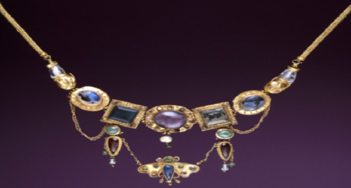 jewellery इन गहनों से लगाएं पर्सनैलिटी में चार चांद...
