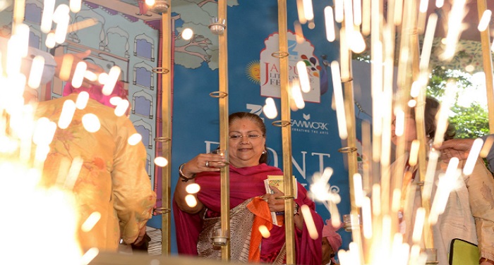 rajastha मुख्यमंत्री राजे ने 10वें ''जयपुर लिटरेचर फेस्टिवल'' का किया उद्घाटन