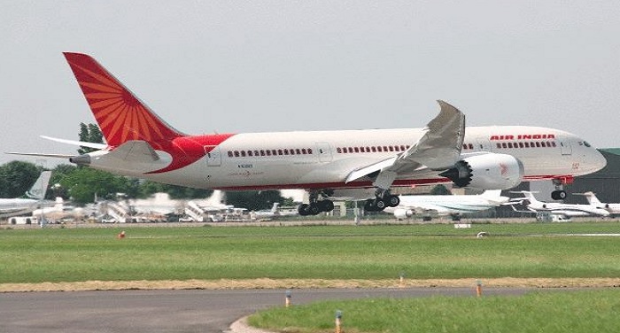 air india एयर इंडिया फ्लाइट की जयपुर में कराई गई इमरजेंसी लैंडिंग