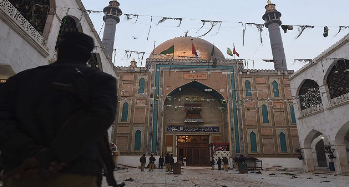 dargah 1 दरगाह धमाके का पाक सेना ने लिया बदला, 100 आतंकियों का किया खात्मा