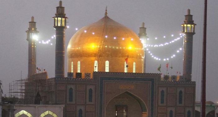 dargah पाकिस्तान की फेमस सूफी दरगाह में आत्मघाती हमला, 70 की मौत कई घायल