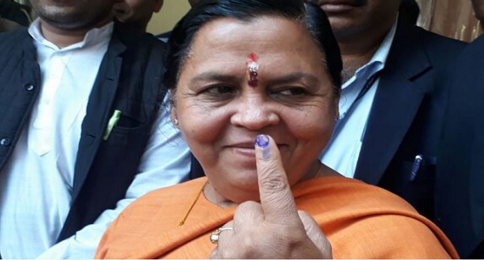uma bharti 1 यूपी विस चुनावः 3 बजे तक 52% मतदान