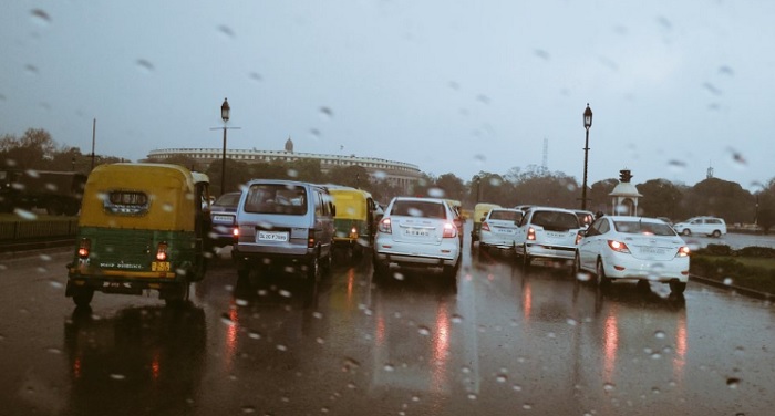 rain 1 1 कुछ देर हुई बारिश ने बदला दिल्ली एनसीआर का मिजाज