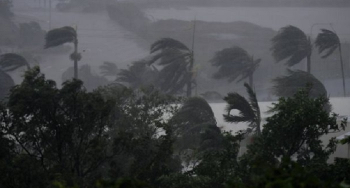 storm आॅस्ट्रेलिया में तूफान ‘डेबी’ ने दी दस्तक