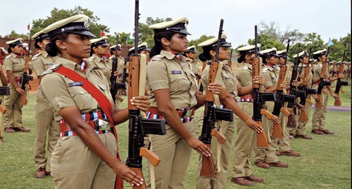 women police इस क्षेत्र में काम करने के लिए महिलाओं को मिला 33 फीसदी आरक्षण