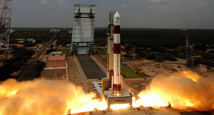 isro ISRO की एक महीने में तीसरी बड़ी सफलता, GSAT-17 का सफल प्रक्षेपण
