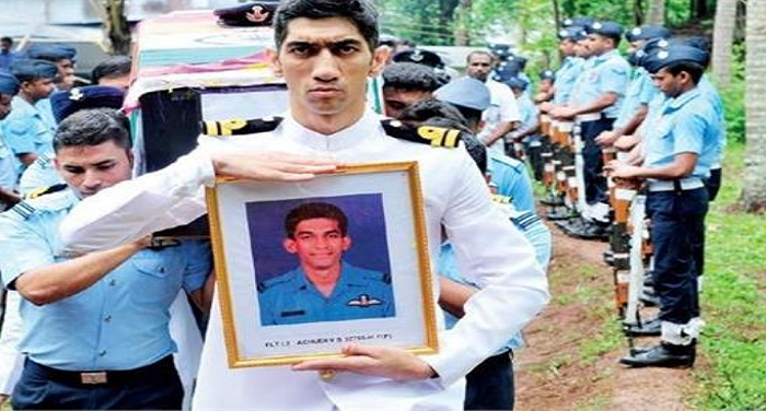 शहीद पायलट के पिता ने पीएम मोदी को लिखी चिट्ठी