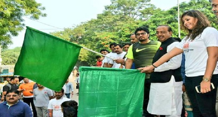 youth, participated, eighth slum race, Union Sports Minister, Vijay Goel