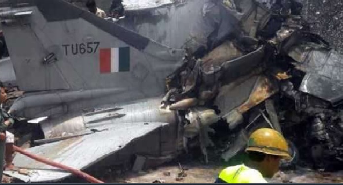 viman दुर्घटनाग्रस्त वायु सेना के विमान का मलबा बरामद, तीन शव भी मिले, चौथे की तलाश