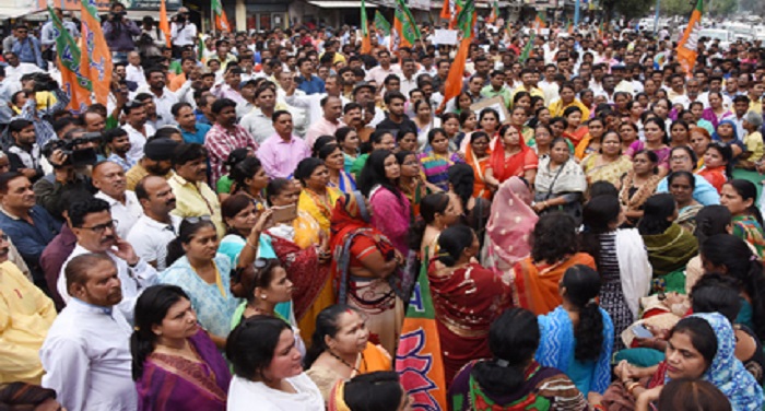 11310dli dsc 3374 मध्यप्रदेश: केरल में हिंदुओं की हत्या के विरोध में बीजेपी ने निकाली जनरक्षा रैली