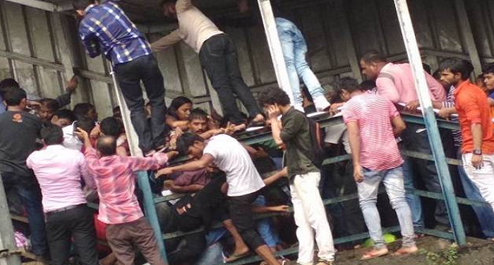 mumbai tragedy shiv sena worker मुंबई मामला: शिवसेना कार्यकर्ताओं पर लगा डॉक्टरों को पीटने का आरोप