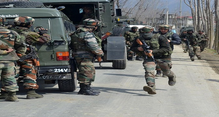 09encounter1 जम्मू-कश्मीर: पुलवामा में सेना और आतंकवादियों के बीच मुठभेड़, एक दहशतगर्द ढेर