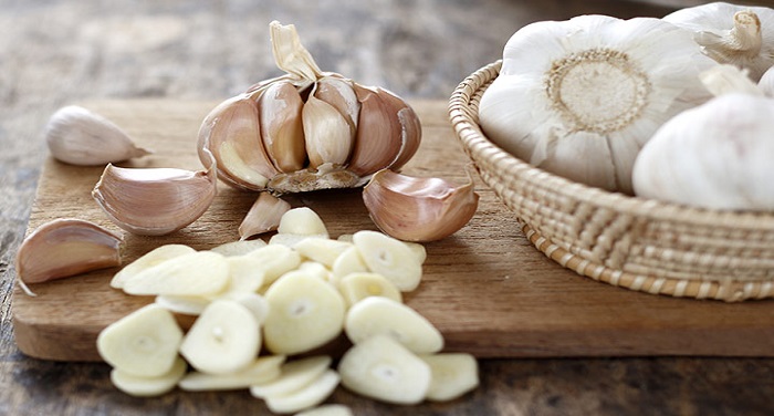 Benefits Of Garlic For Babies इन चीजों का सेवन कर लें पुरूष तो हो जाएगा कमाल, फायदे जान हो जाएंगे हैरान