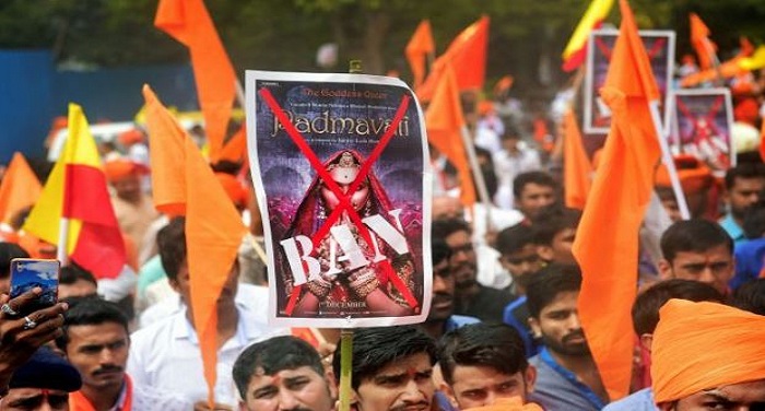 ra राजस्थान कोर्ट पद्मावत फिल्म देखने के बाद एफआईआर हटाने की बात पर करेगी फैसला