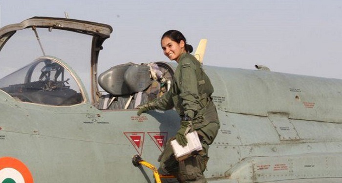206848 avni 1 अवनि ने रचा इतिहास, लड़ाकू विमान अकेले उड़ाने वाली पहली महिला बनी