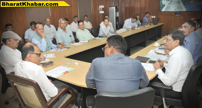 02 89 उत्तराखंडः मुख्य सचिव ने एयरपोर्ट अथॉरिटी ऑफ इंडिया और डीजीसीए के अधिकारियों के साथ बैठक की