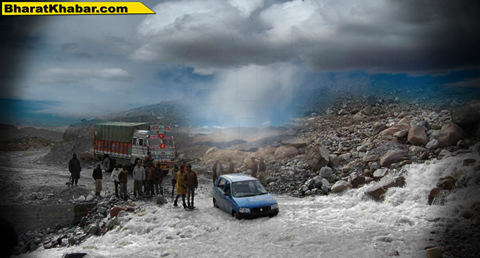 जम्मू-कश्मीर: लेह में फटा बादल,दो गांव प्रभावित