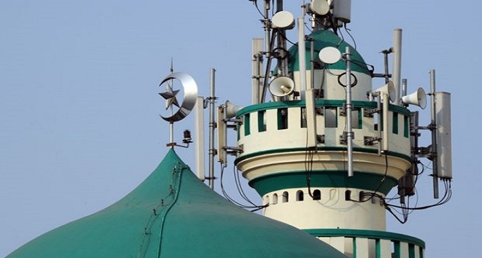 masjid loudspeaker घाना सरकार का फैसला, अजान लाउडस्पीकर की बजाए वॉट्सएप से दें