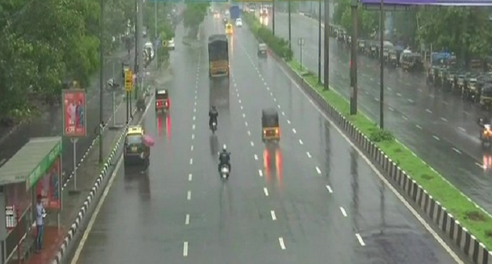 MUMBAI मुंबईः मानशून की वापसी से महाराष्ट्र के कई इलाकों में हुई बारिश