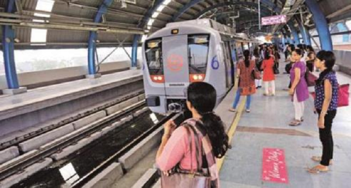 metro 1 मुख्यमंत्री अरविंद केजरीवाल ने की दिल्ली मेट्रोकर्मियों की संभावित हड़ताल टालने की कोशिस