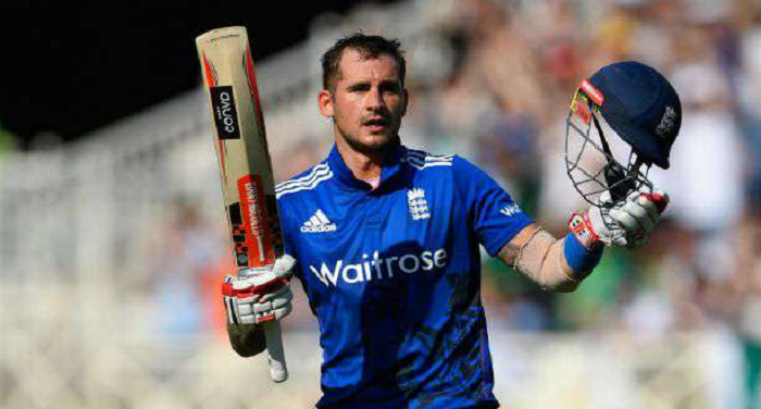 इंग्लैंड टीम को लगा धक्का इंग्लिश बल्लेबाज एलेक्स हेल्स वनडे सीरीज में नहीं खेल पाएंगे