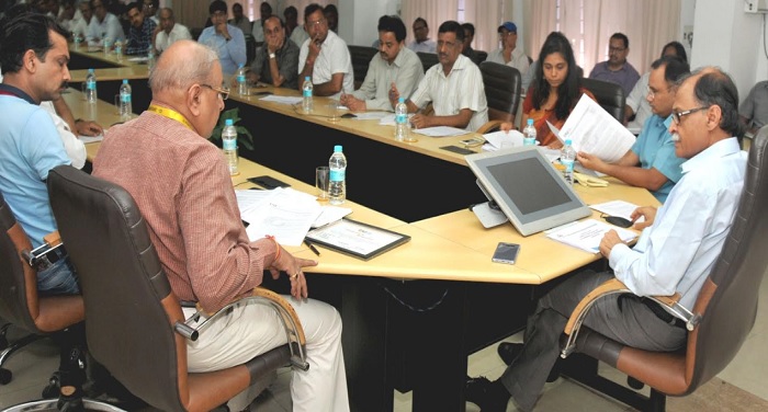 utpal kumar singh जीएसटी से जुड़े सभी होल्डर्स के साथ मुख्य सचिव उत्पल कुमार सिंह ने की बैठक