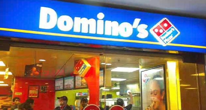 dominos पिज्जा बनाने वाली कंपनी डोमिनोज का कोका कोला से 20 साल पुराना गठबंधन टूटा