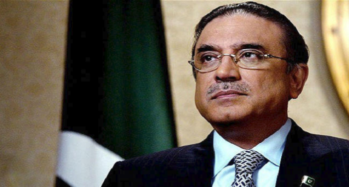 पाक अदालत ने पाकिस्तान के पूर्व राष्ट्रपति आसिफ अली जरदारी के खिलाफ जारी किया गैर जमानती वारंट