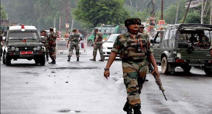 जम्मू-कश्मीर:आतंकियों ने सीआरपीएफ कैंप पर ग्रेनेड से किया हमला