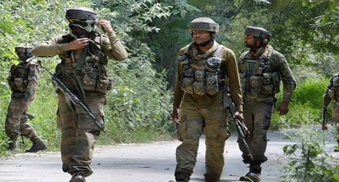 सुरक्षाबलों ने बारामुला जिले से हिजबुल मुजाहिदीन के एक आतंकी को गिरफ्तार किया