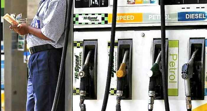 petrol डीजल-पेट्रोल की कीमतों में आज भी इजाफा, मुंबई में पेट्रोल 90 के पार