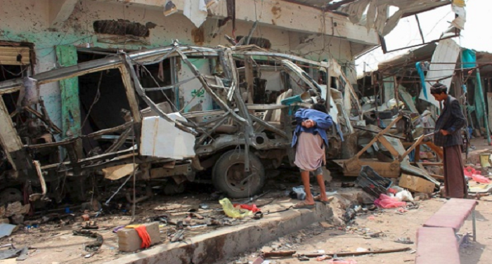 यमन के होदैदा प्रांत में हुए हवाई हमले में 15 लोगों की मौत,20 घायलयमन के होदैदा प्रांत में हुए हवाई हमले में 15 लोगों की मौत,20 घायल