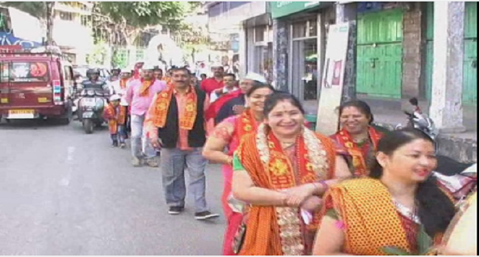 उत्तराखंडः शारदीय नवरात्र के पावन पर्व पर महिलाओं ने निकाली कलश यात्रा