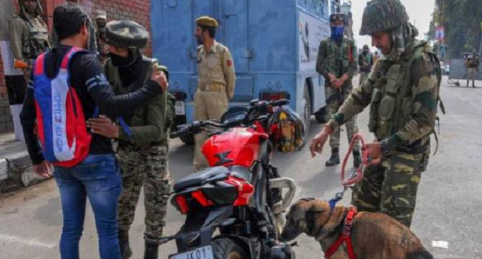 जम्मू-कश्मीरःआतंकी धमकियों के बीच होगा चुनाव,सुरक्षा बलों ने चलाया सर्च ऑपरेशन