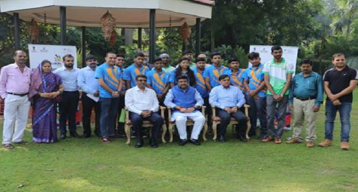 पेट्रोलियम मंत्री धर्मेन्‍द्र प्रधान ने भारत कौशल प्रतिस्‍पर्धा में विजेता टीम के साथ किया संवाद