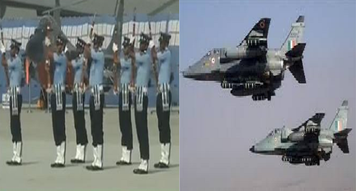 दिल्लीःभारतीय वायुसेना दिवस पर गाजियाबाद स्थित हिंडन एयरबेस पर वायुसेना ने किया प्रदर्शन