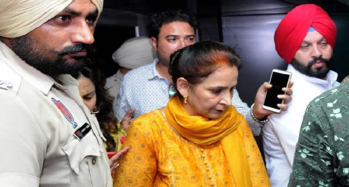ु्िु् अमृतसर ट्रेन हादसा:  बिहार की एक अदालत में सिद्धू की पत्नी नवजोत कौर के खिलाफ मामला दर्ज